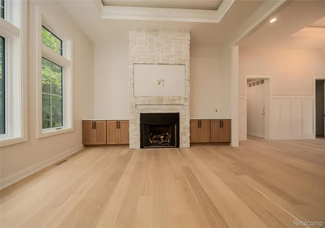 Photo 2 of Single family home for sale at 7509 Maple Ridge Dr, Clarkston, MI 48346 | MLS# 20261051800 | Listing updated on 2026-07-30