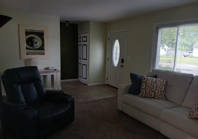 Photo 4 of Single family home for sale at 22700 Grove St, Saint Clair Shores, MI 48080 | MLS# 58050214025 | Listing updated on 2026-09-01