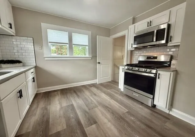 Photo 4 of Single family home for sale at 1863 Manz St, Muskegon, MI 49442 | MLS# 71026034292 | Listing updated on 2026-10-07