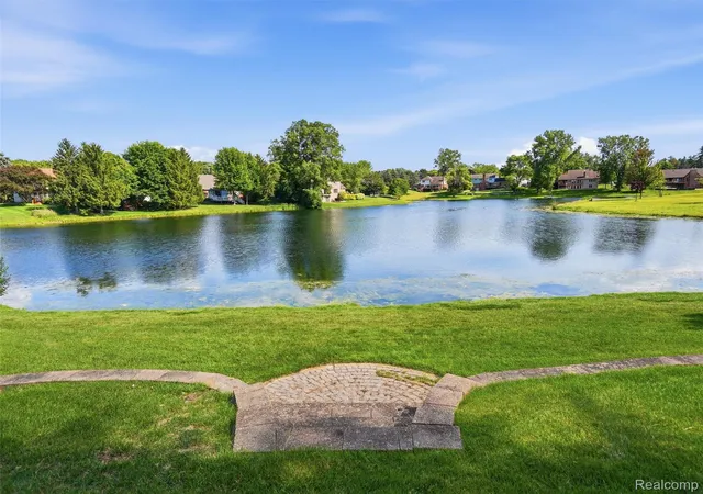4th image of 2463 Kimberly Fair St, Rochester Hills, MI 48309 | MLS# 20261051830