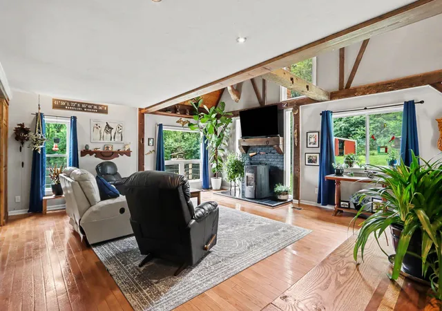 Photo 4 of Single family home for sale at 55942 Day Rd, Marcellus, MI 49067 | MLS# 68026034306 | Listing updated on 2026-09-17