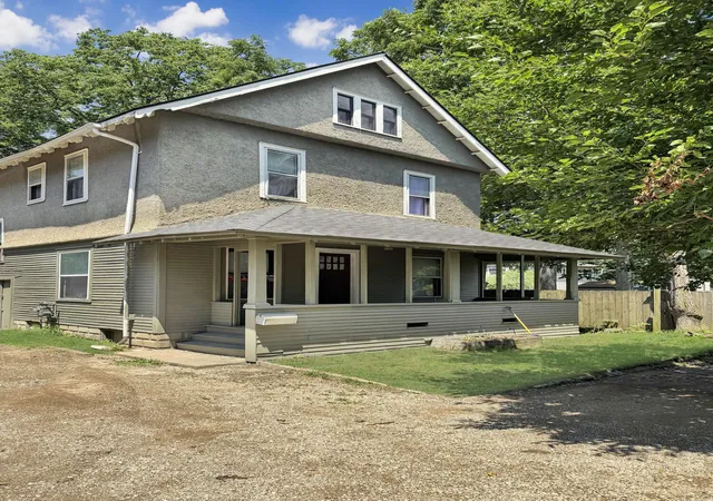 Photo 1 of Single family home for sale at 411 Mitchell Pl, Kalamazoo, MI 49007 | MLS# 66026034309 | Listing updated on 2026-08-29