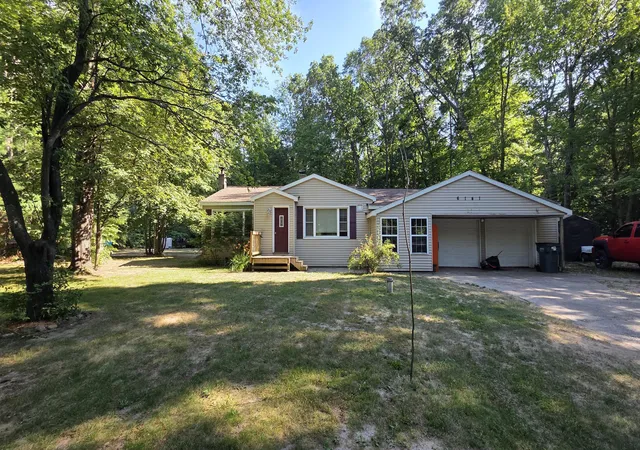 Photo 2 of Single family home for sale at 6141 Bell Rd, Whitehall, MI 49461 | MLS# 72026034319 | Listing updated on 2026-08-24