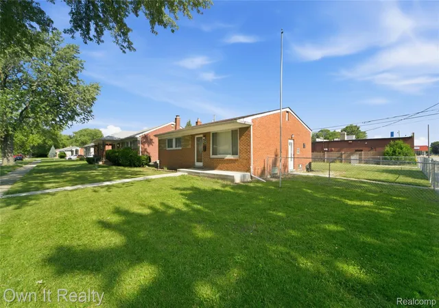 Photo 2 of Single family home for sale at 24985 Mabray Ave, Eastpointe, MI 48021 | MLS# 20261051867 | Listing updated on 2026-09-10