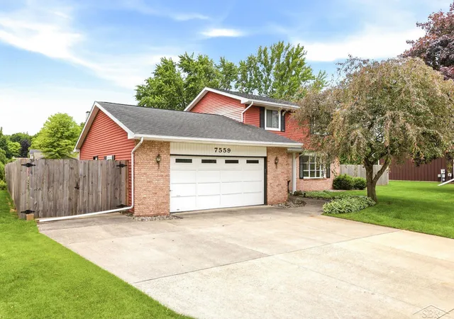 Photo 1 of Sale Pending at 7559 Ellie St, Saginaw, MI 48609 | MLS# 61050214037 | Listing updated on 2026-07-14