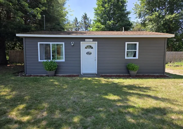 1st image of 8937 Valley Road, Nw, Clearwater Township Kalkaska, MI 49646 | MLS# 78080070777