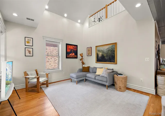 Photo 3 of Condo for sale at 443 E Ferry St, Detroit, MI 48202 | MLS# 20261051877 | Listing updated on 2026-07-29