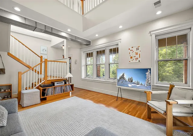 Photo 4 of Condo for sale at 443 E Ferry St, Detroit, MI 48202 | MLS# 20261051877 | Listing updated on 2026-07-29