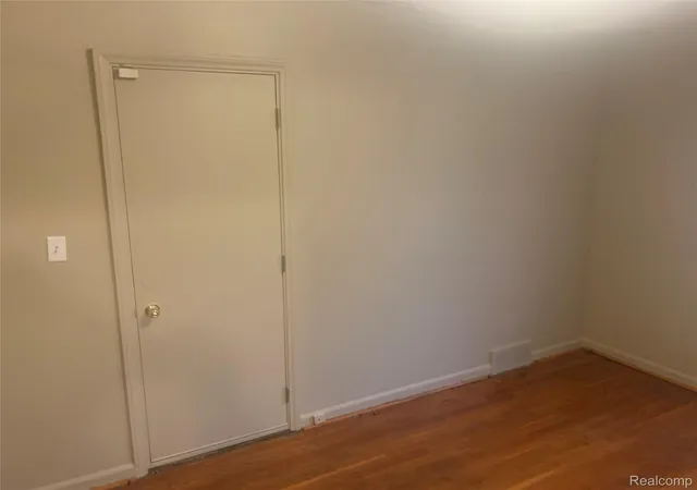 Listing Photo 5 - Condo for sale in building located at 17195-17197 Stoepel St, Detroit, MI 48221