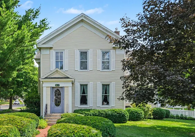 Photo 2 of Single family home for sale at 380 Centreville Rd, Constantine, MI 49042 | MLS# 69026034329 | Listing updated on 2026-09-16