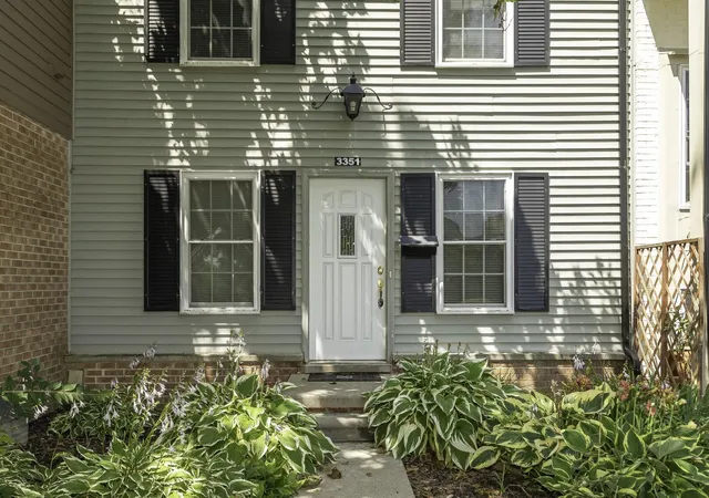 Listing Photo 4 - Condo for sale in building located at 3351 Burbank Dr, Ann Arbor, MI 48105