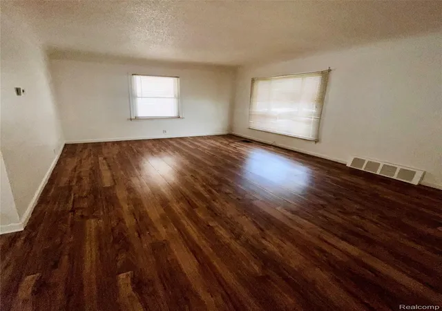 Photo 3 of Single family home for sale at 2406 Gold Ave, Flint, MI 48503 | MLS# 20261051906 | Listing updated on 2026-07-26