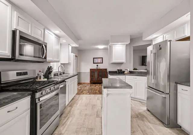 Photo 3 of Single family home for sale at 204 E Holcomb St, Athens, MI 49011 | MLS# 66026034342 | Listing updated on 2026-09-21