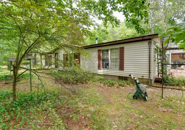 Photo 2 of Single family home for sale at 11572 Ne Centralia Ave, Kalkaska, MI 49646 | MLS# 79080070783 | Listing updated on 2026-08-26