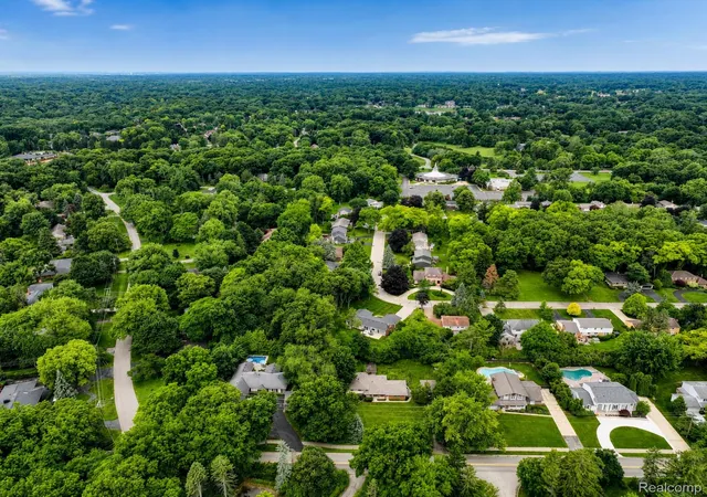 Photo 45 of Single family home for sale at 6970 Wing Lake Rd, Bloomfield Hills, MI 48301 | MLS# 20261051959 | Listing updated on 2026-09-03