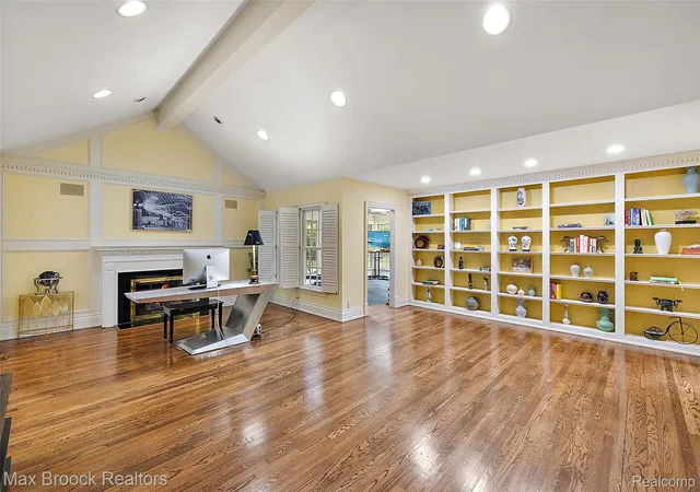Photo 2 of Single family home for sale at 760 Lone Pine Rd, Bloomfield Hills, MI 48304 | MLS# 20261051969 | Listing updated on 2026-07-31
