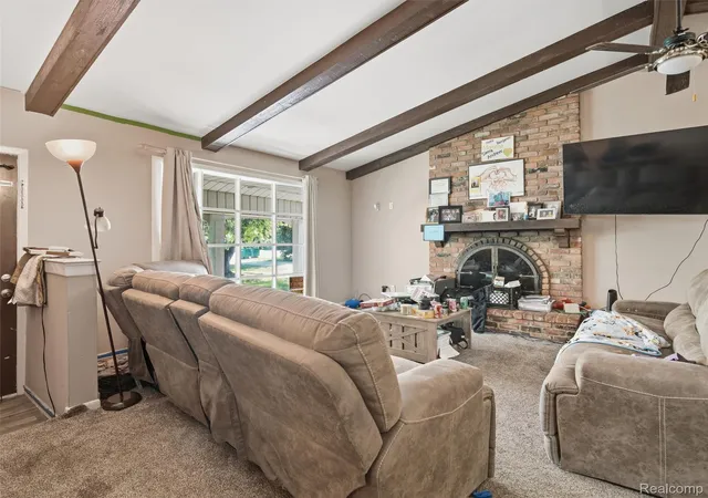 Photo 3 of Single family home for sale at 2435 E M 36, Pinckney, MI 48169 | MLS# 20261051978 | Listing updated on 2026-09-04