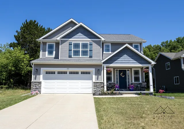 Photo 1 of Single family home for sale at 415 Edgewood Pass, Fenton City Genesee, MI 48430 | MLS# 81026034453 | Listing updated on 2026-07-22