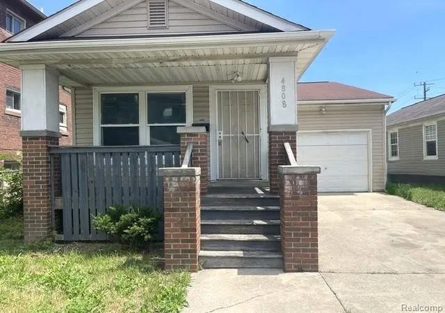 Photo 1 of Single family home for sale at 4808 Dickerson St, Detroit, MI 48215 | MLS# 20261052054 | Listing updated on 2026-09-04
