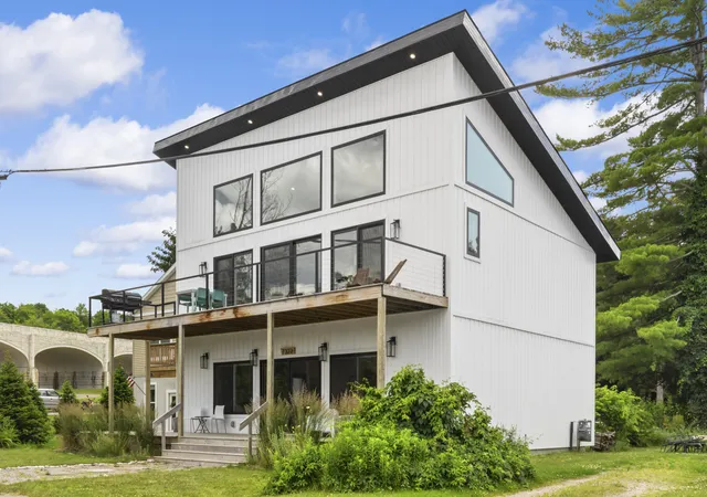 2nd image of 7323 Clark St, Beulah, MI 49617 | MLS# 67026034477
