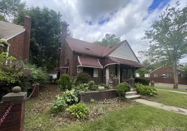 Photo 3 of Single family home for sale at 10529 Duprey St, Detroit, MI 48224 | MLS# 20261052072 | Listing updated on 2026-09-30