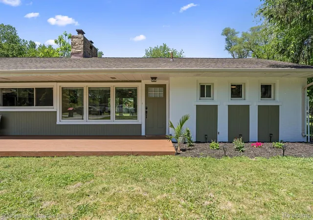 22nd image of 23456 Lee Baker Dr, Southfield, MI 48075 | MLS# 20261052078