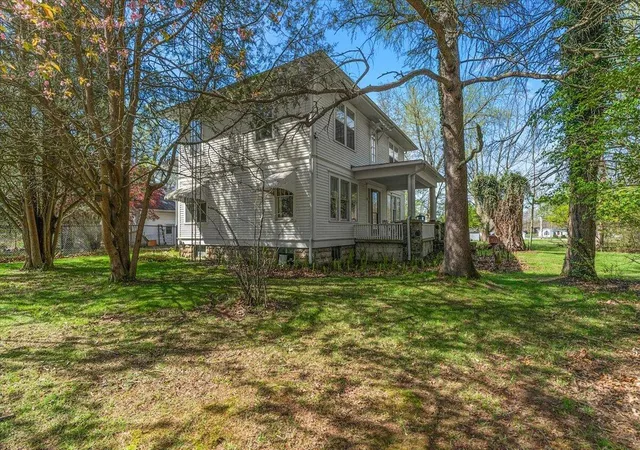 Photo 1 of Sale Pending at 7038 Little Paw Lake Rd, Coloma Charter Township Berrien, MI 49038 | MLS# 69026034496 | Listing updated on 2026-08-06