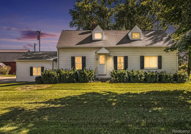 Photo 3 of Single family home for sale at 3145 Cedar Lake Rd, Howell, MI 48843 | MLS# 20261052109 | Listing updated on 2026-09-18