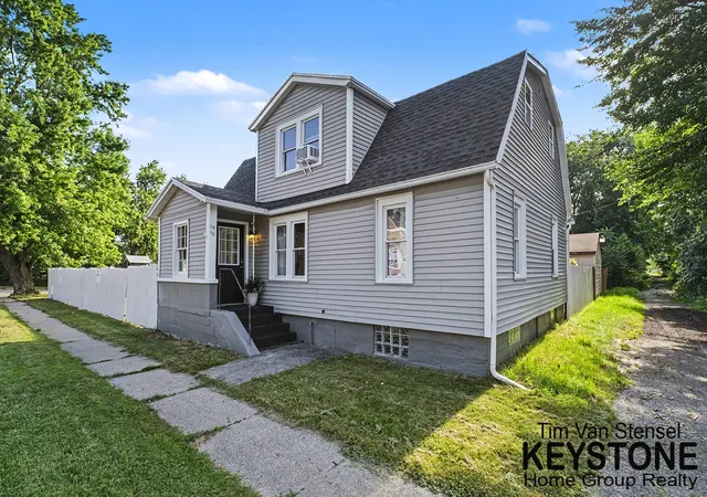 Photo 1 of Sale Pending at 1510 Judd Ave Sw, Wyoming, MI 49509 | MLS# 65026034510 | Listing updated on 2026-07-24