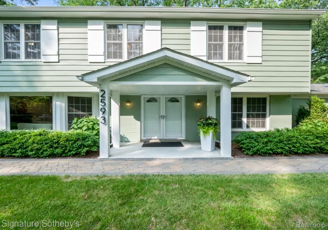 4th image of 2593 S Christian Hills Dr, Rochester Hills, MI 48309 | MLS# 20261052127