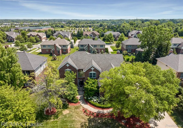 2nd image of 24374 Terra Del Mar Dr, Novi, MI 48374 | MLS# 20261052136