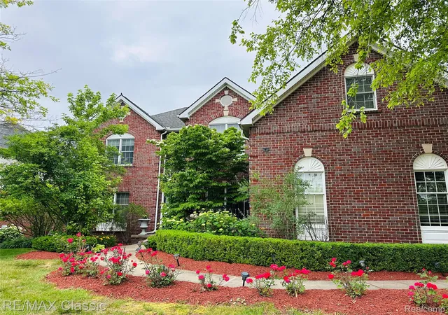3rd image of 24374 Terra Del Mar Dr, Novi, MI 48374 | MLS# 20261052136