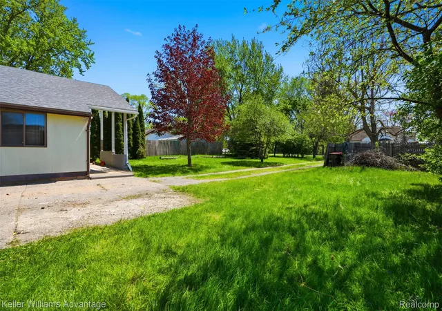 Photo 3 of Single family home for sale at 19730 Hilton Dr, Southfield, MI 48075 | MLS# 20261052137 | Listing updated on 2026-07-26