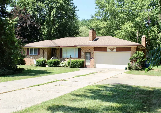 Photo 1 of Sale Pending at 10483 Elms Rd, Montrose Charter Township Genesee, MI 48457 | MLS# 5050214136 | Listing updated on 2026-08-28