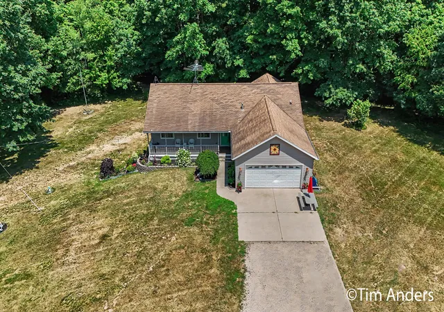Photo 37 of Single family home for sale at 3455 Northkent Pine Dr, Kent City, MI 49330 | MLS# 65026034524 | Listing updated on 2026-10-03