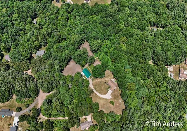 Photo 3 of Single family home for sale at 3455 Northkent Pine Dr, Kent City, MI 49330 | MLS# 65026034524 | Listing updated on 2026-07-19