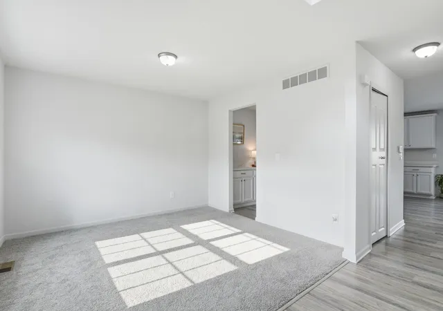 Photo 4 of Single family home for sale at 14456 Josephine Ct, Livonia City Wayne, MI 48154 | MLS# 81026034557 | Listing updated on 2026-09-17