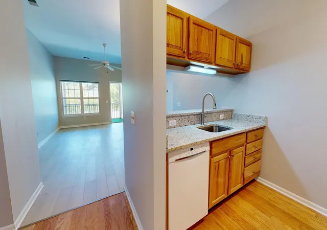 Photo 4 of Condo for sale at 2854 S Knightsbridge Cir, Ann Arbor, MI 48105 | MLS# 81026034556 | Listing updated on 2026-10-04