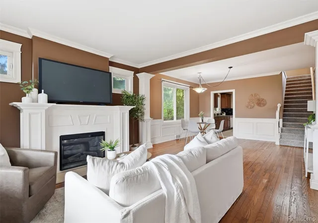 3rd image of 645 Jewell St, Ferndale, MI 48220 | MLS# 20261052210
