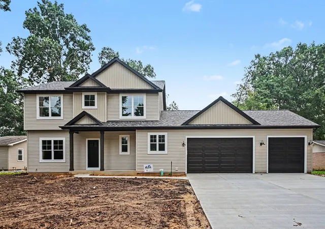 Photo 1 of Sale Pending at 68889 6th Street, Edwardsburg, MI 49112 | MLS# 69026034562 | Listing updated on 2026-08-18
