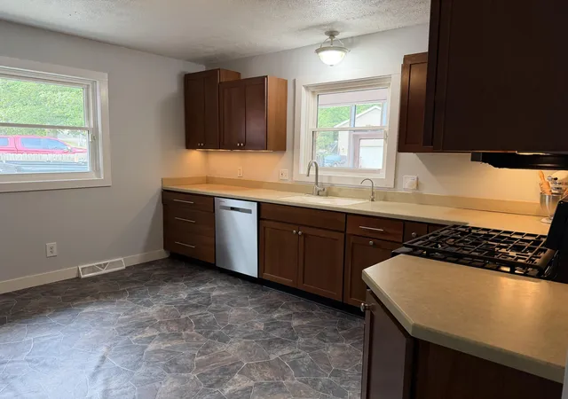 Photo 3 of Single family home for sale at 6676 Naontah Trl NE, Rockford, MI 49341 | MLS# 65026034580 | Listing updated on 2026-09-17