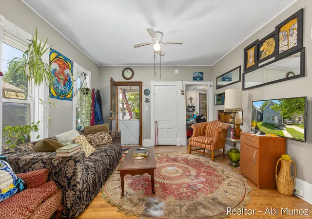 Photo 3 of Multi family home for sale at 238 Travis St Ne, Grand Rapids, MI 49505 | MLS# 65026034576 | Listing updated on 2026-09-16