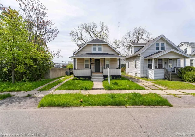 Photo 3 of Single family home for sale at 988 E Troy St, Ferndale, MI 48220 | MLS# 20261052253 | Listing updated on 2026-07-26