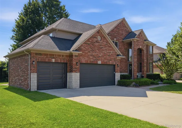 2nd image of 39218 Nautical Ln, Harrison Township, MI 48045 | MLS# 20261052254