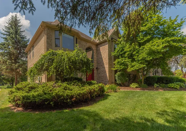 Photo 2 of Single family home for sale at 1711 Cypress Pointe Ct, Ann Arbor, MI 48108 | MLS# 81026034596 | Listing updated on 2026-07-16