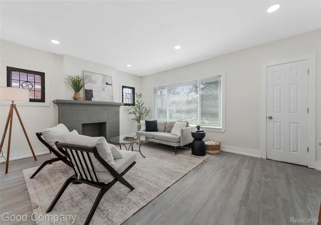 Photo 4 of Single family home for sale at 16644 Washburn St, Detroit, MI 48221 | MLS# 20261052256 | Listing updated on 2026-09-30