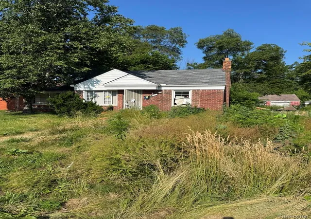 Photo 1 of Single family home for sale at 18811 Kelly Rd, Detroit, MI 48224 | MLS# 20261052260 | Listing updated on 2026-09-02