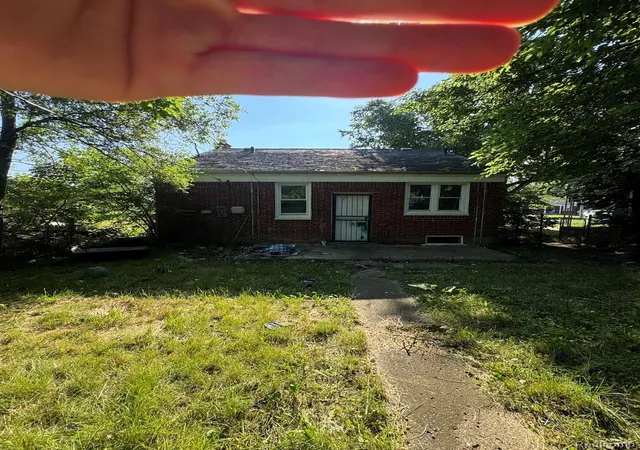 Photo 3 of Single family home for sale at 18811 Kelly Rd, Detroit, MI 48224 | MLS# 20261052260 | Listing updated on 2026-09-02