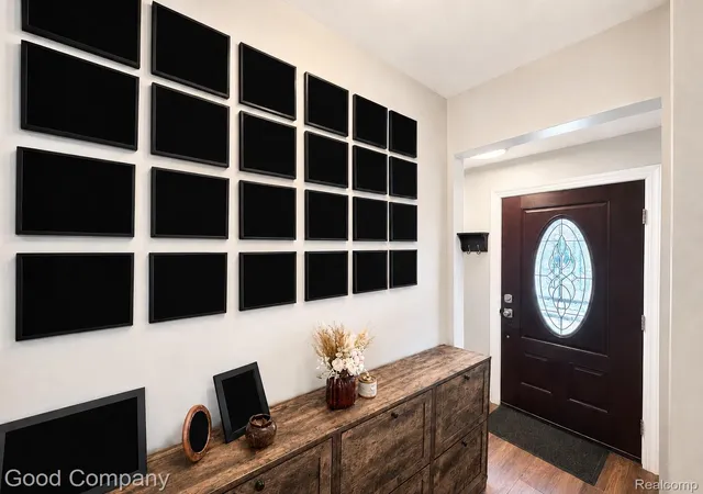 Photo 3 of Single family home for sale at 15131 Vaughan St, Detroit, MI 48223 | MLS# 20261052271 | Listing updated on 2026-07-18