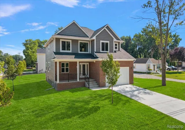 Photo 3 of Single family home for sale at 8774 Speedway Dr, Shelby Township, MI 48317 | MLS# 20261052287 | Listing updated on 2026-07-13